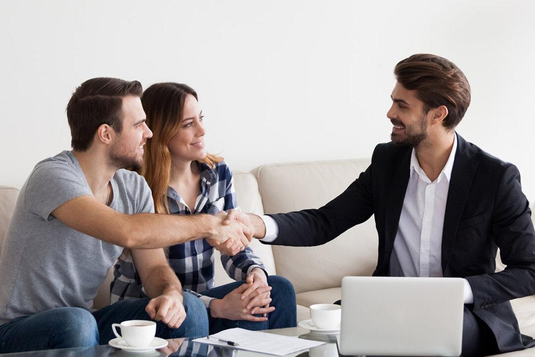 3 Ways to Take Care of Your Relationships During Stressful Times