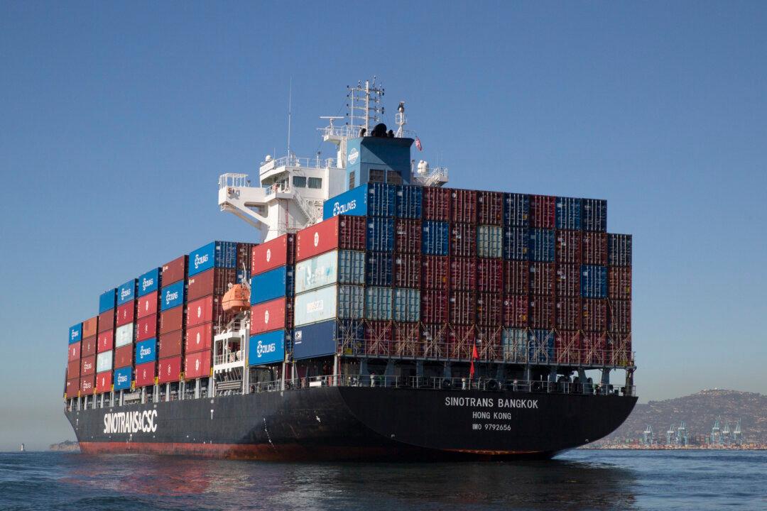 Ships Wait At Sea to Offload ‘All-Time Import Record’ of Consumer Goods