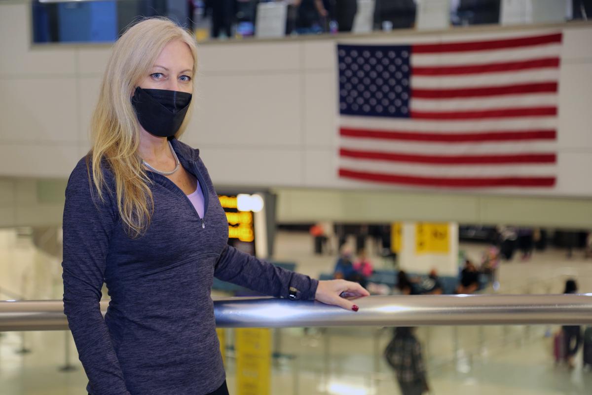 Flight Attendants Share About Bad Reactions to COVID-19 Vaccine