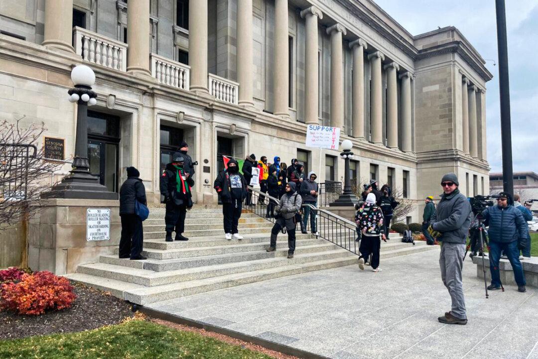 NBC Producer Who Allegedly Told Underling to Follow Rittenhouse Jury Deletes Twitter, LinkedIn Accounts