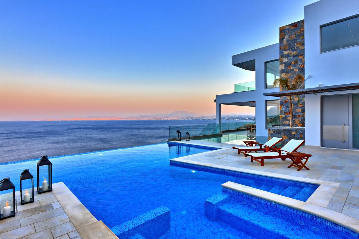 Mediterranean Masterpiece: A Villa for Ocean Lovers on Crete