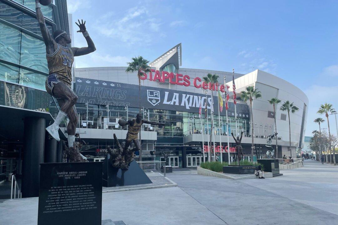 Lakers Plan Big Sendoff as ‘Staples Center’ Name Fades Into History