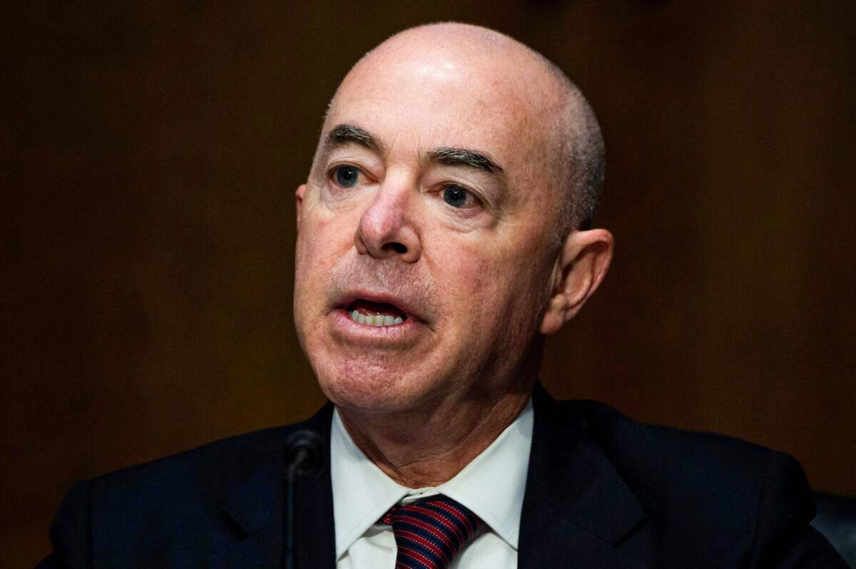 DHS Announces $1.6 Billion in Grants to Fight Terrorism, Bolster Election Security