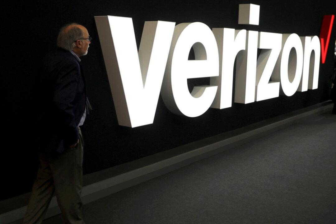 Verizon and AT&T Reject Request From Regulators to Further Delay 5G Rollout