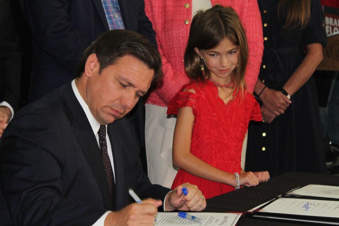 ‘Stop W.O.K.E.’ Act: DeSantis Gives Florida Parents Another Tool ‘To Fight Back Against Woke Indoctrination’