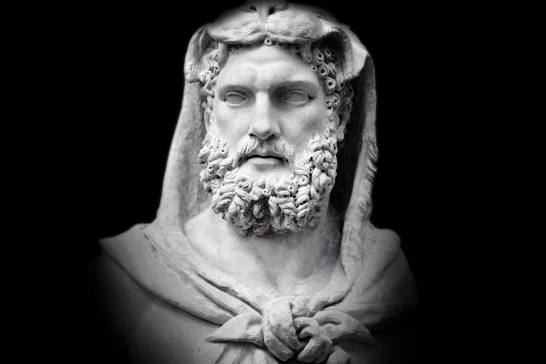 Legendary Hercules and His 12 Labors Redeemed a Hero, Totally Destroys ‘Toxic Masculinity’