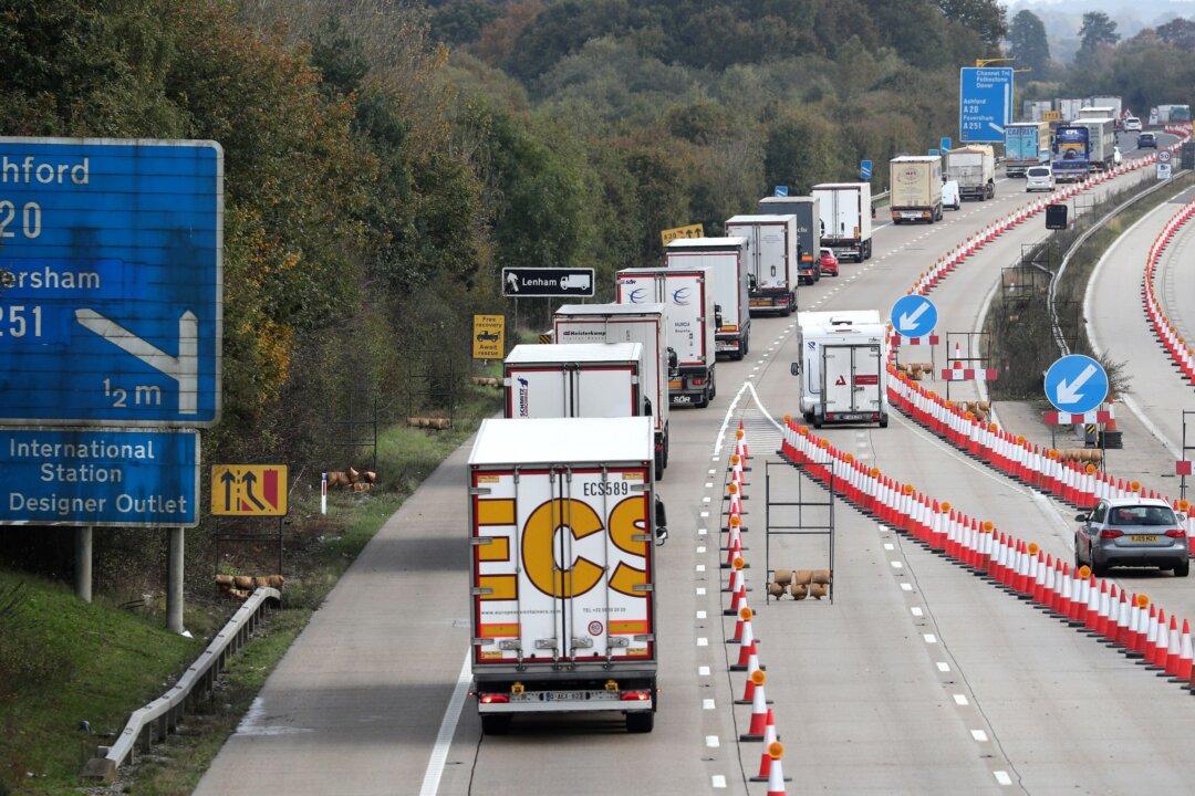 New EU Border Checks May Lead to 17-Mile Delays at Dover, UK Lawmakers Told