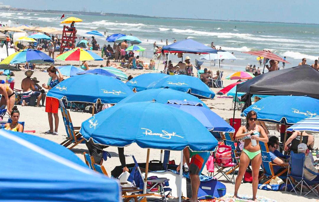 Tourists Flocking to Florida in Greater Numbers Than Before Pandemic