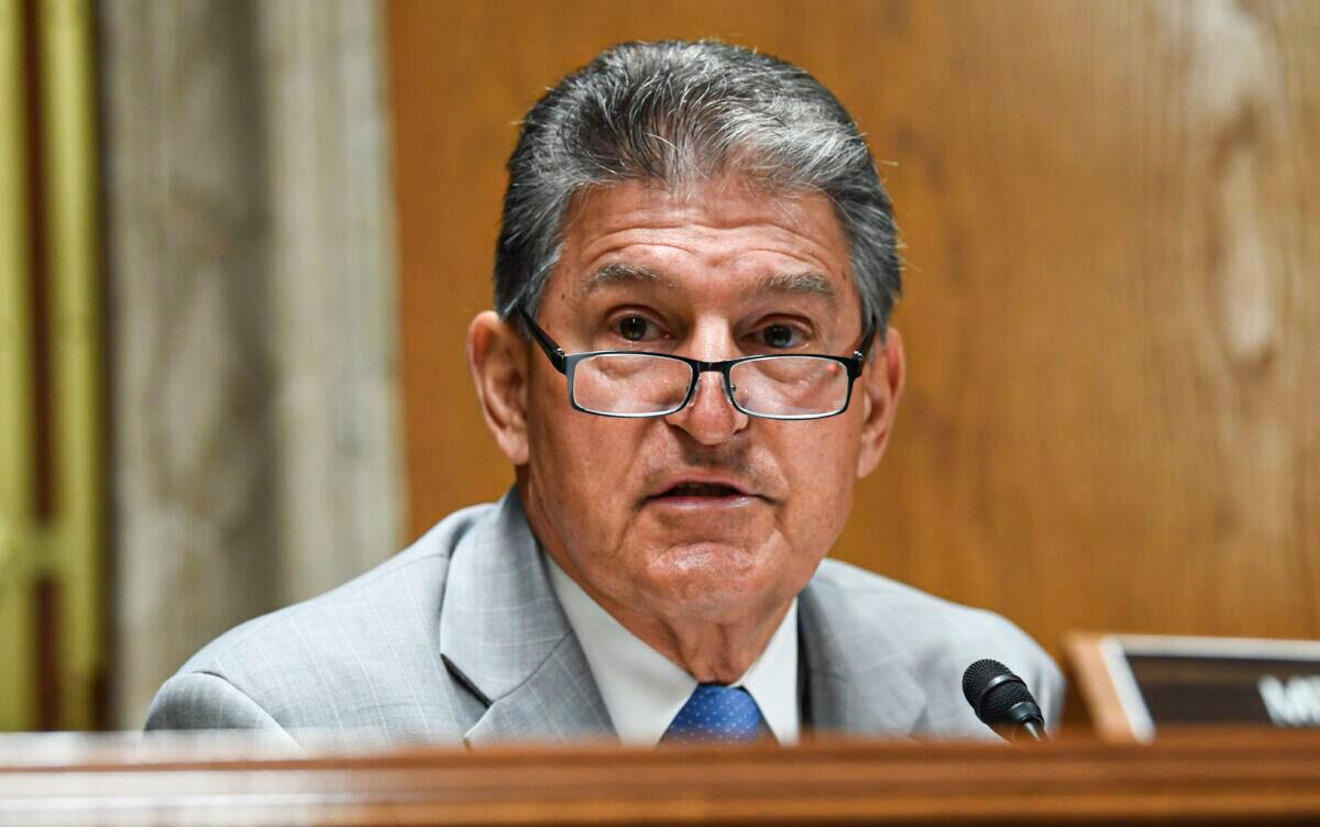 Manchin Asks Biden to Restart Keystone XL Pipeline