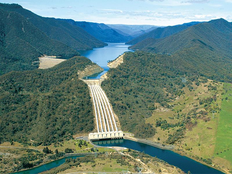 Snowy Hydro CEO Apologises for Cost Blowout, Says Aussies Will Benefit in the Long Term