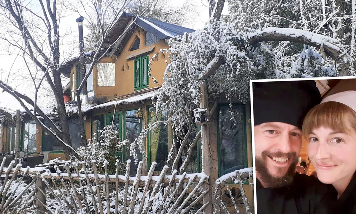 Couple Who Live in a Self-Built ‘Clay’ Home Haven’t Had to Pay Any Bills for Over 10 Years