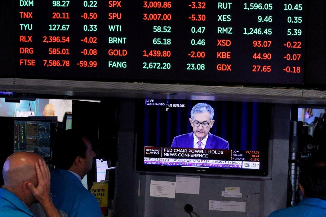 Analysis: New COVID-19 Scare Sparks Rate Rethink in Market