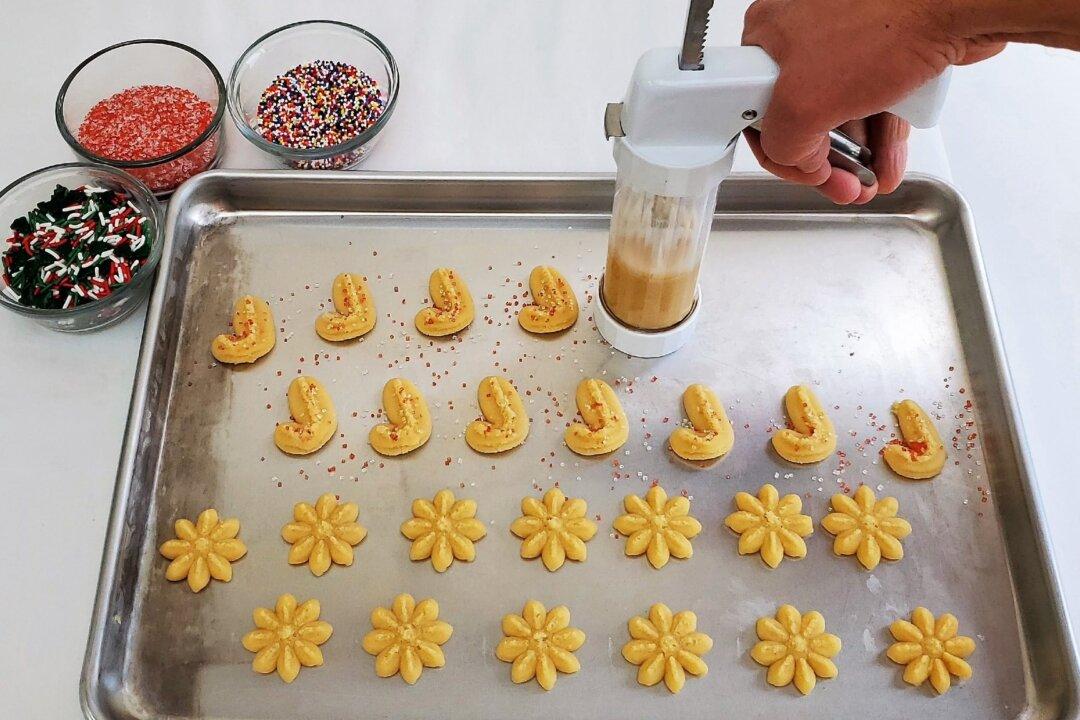 Norwegian Spritz Cookies