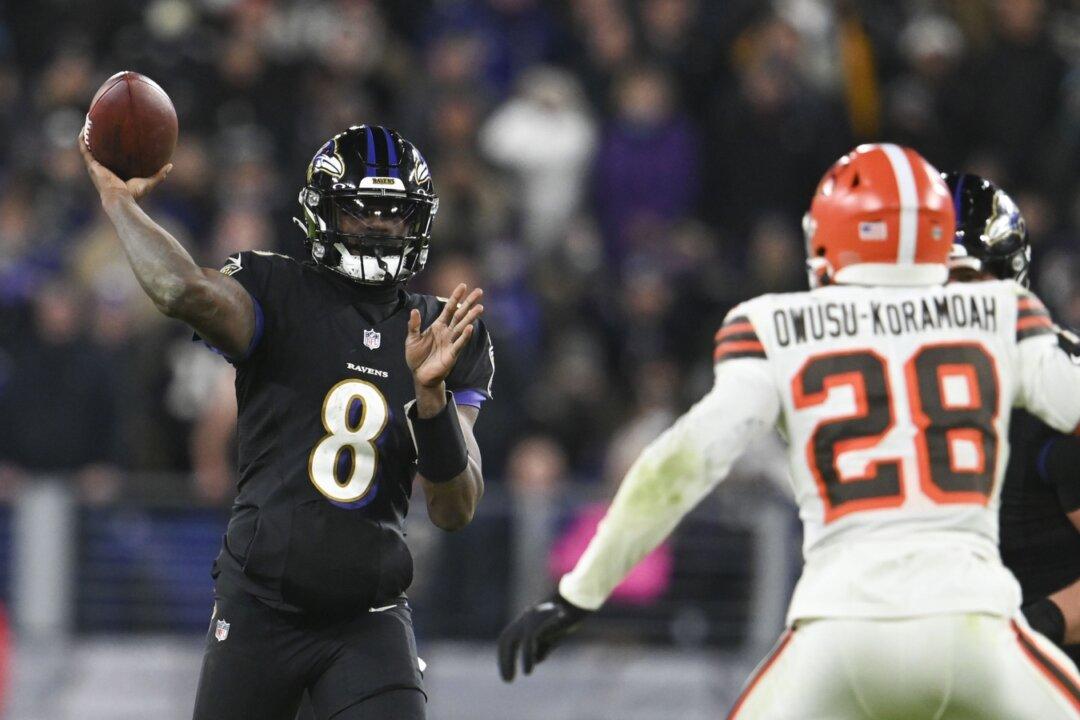 Ravens Come Away With Sloppy Victory Over Browns