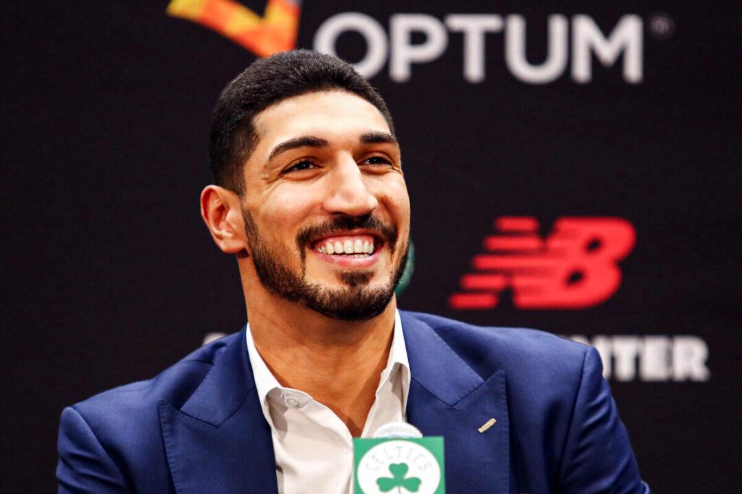 NBA Player and Activist Changes Name to Enes Kanter Freedom, Becomes US Citizen