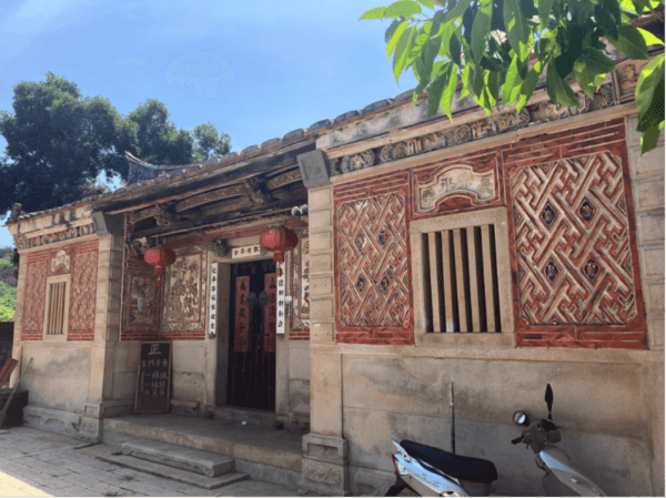 A traditional house on the island of Quemoy. (Courtesy of Adam Molon)
