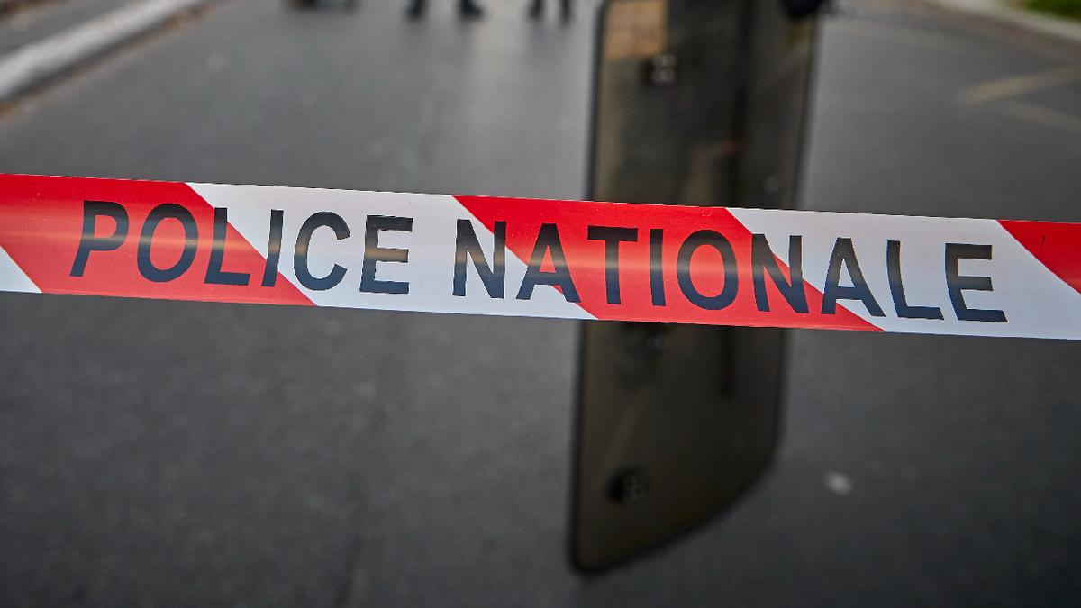 Off-Duty Police Officer Stabbed in Paris, Interior Minister Says