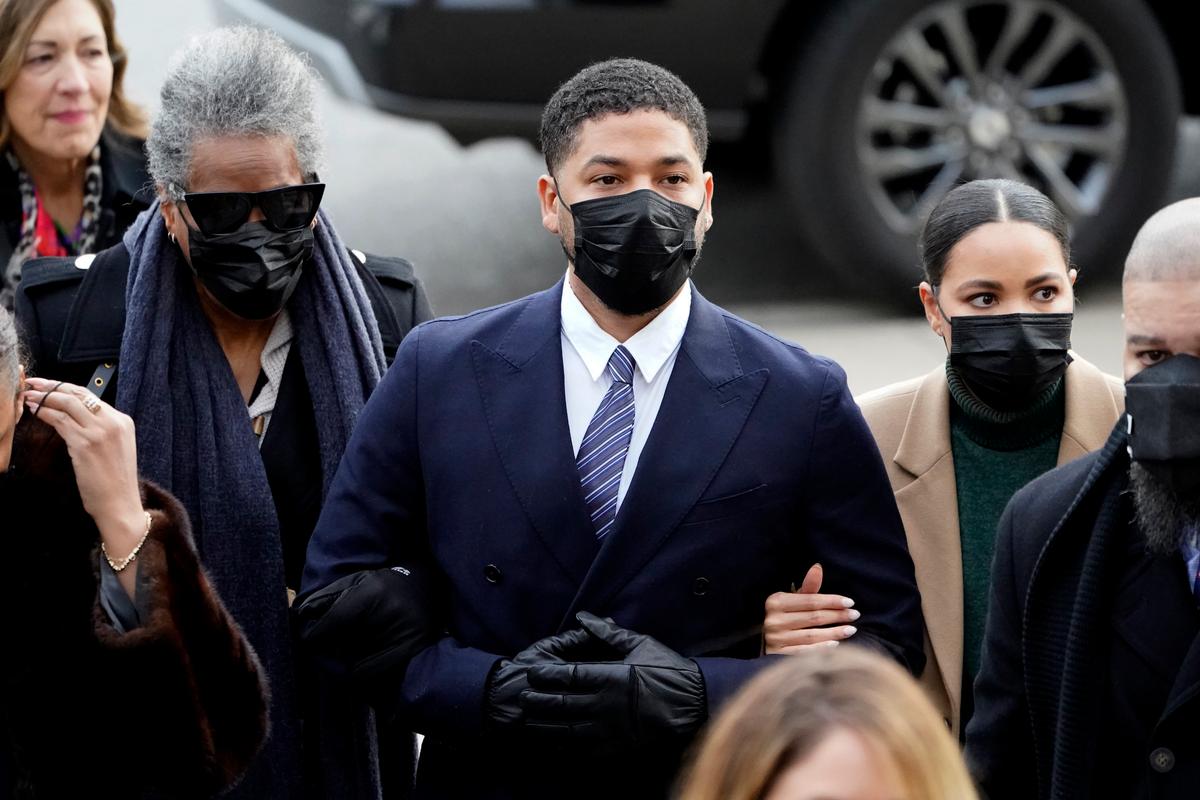 Hate Crime or Publicity Stunt? Chicago Jury to Hear Case in Jussie Smollett Trial