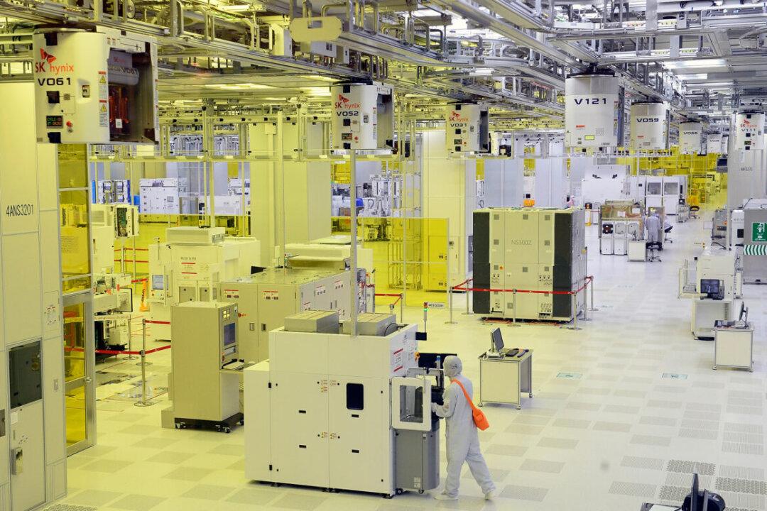 South Korea Charges 4 Nationals for Allegedly Leaking Cutting-Edge Technology to Chinese Company