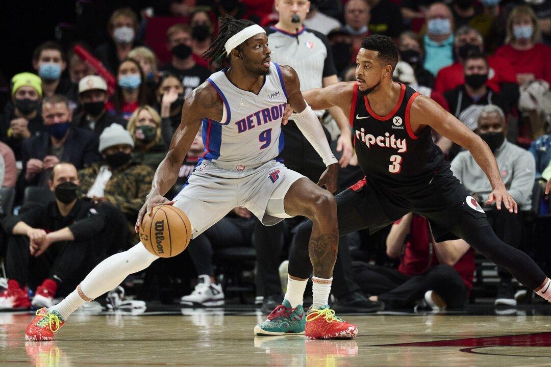 Even Without Damian Lillard, Blazers Blast Skidding Pistons