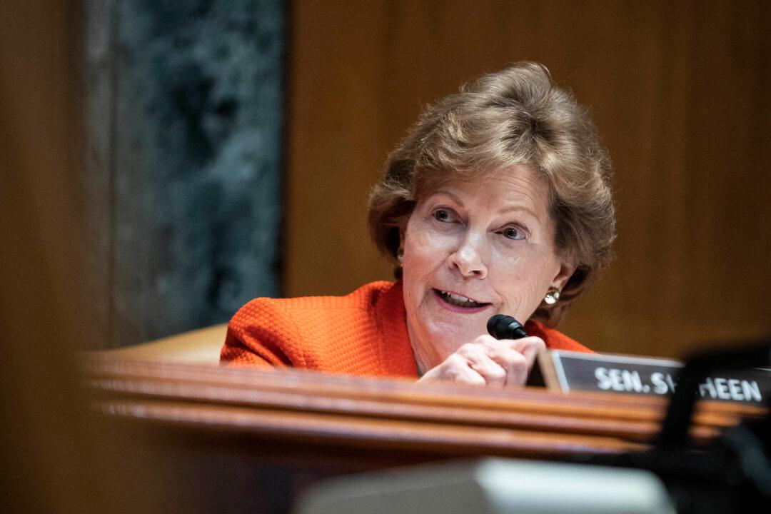 Democrat Senator Tells Supreme Court: Overturning Roe v. Wade Will Result in ‘Revolution’