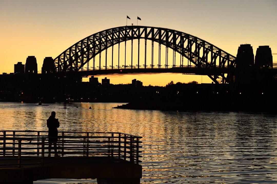 Omicron: A New Variant and New Hope for Australia