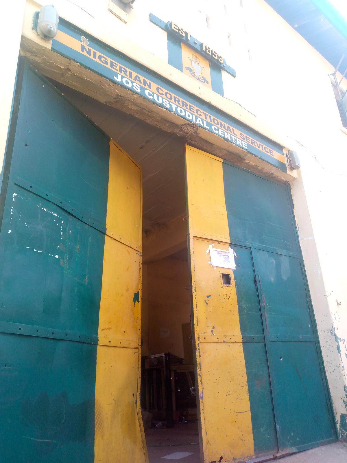 Mass Jail Break in Nigeria Threatens Terror Spike