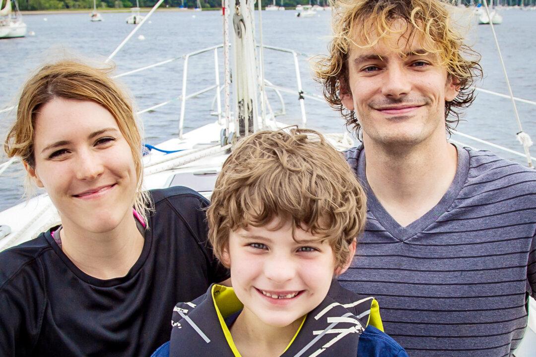 Adventurous Family Spends the Pandemic Traveling on the Seas