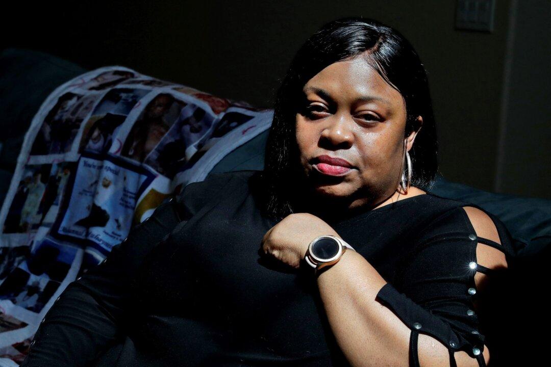4 Officers Denied Immunity Over 2017 Fatal Arrest Attempt