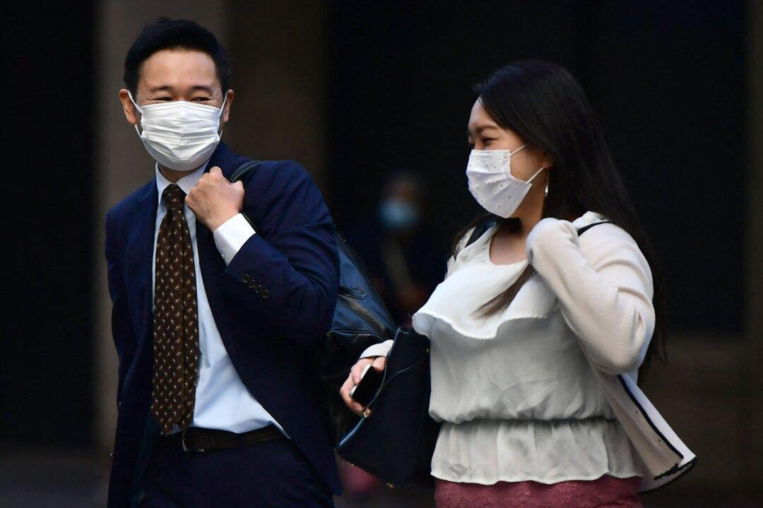 Chinese COVID-19 Patient: ‘My Lungs Are Burning’