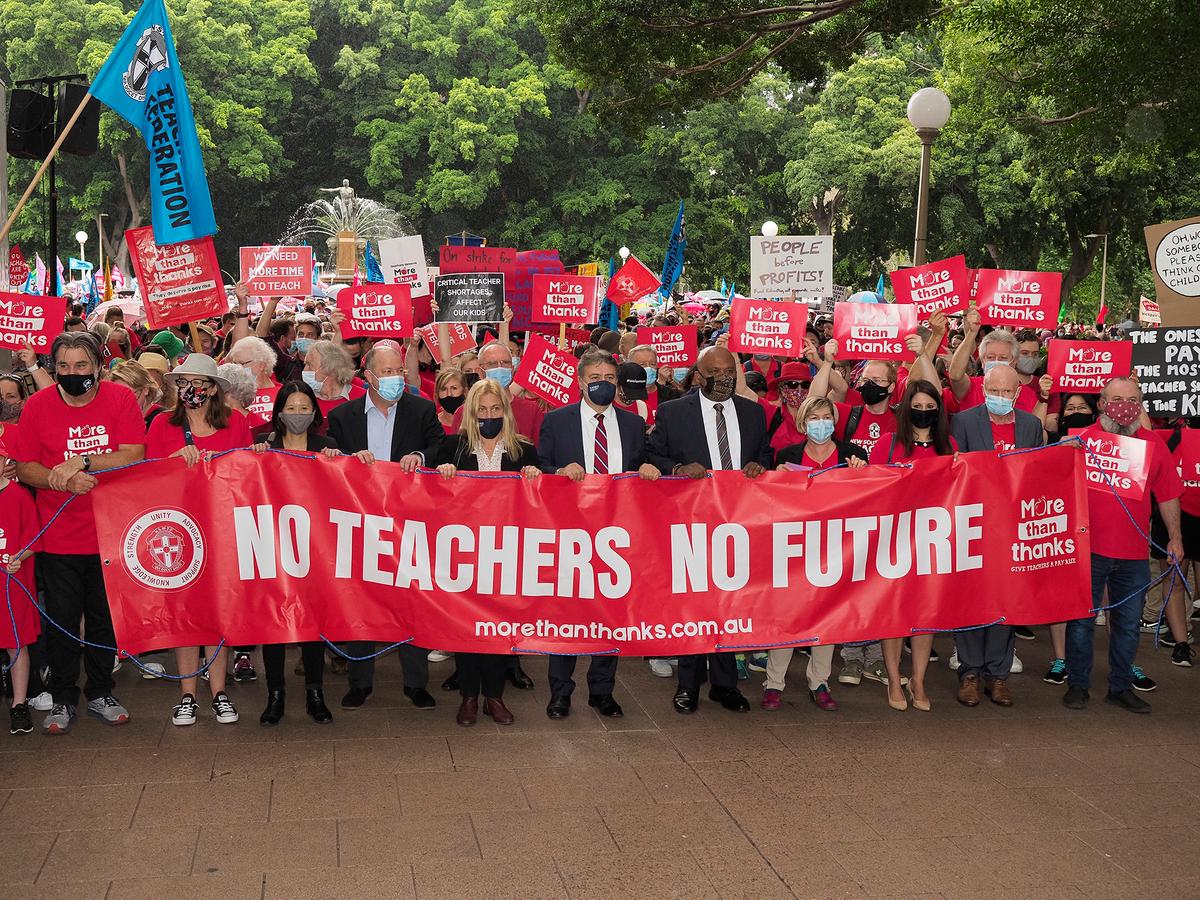 Tens of Thousands of Australian Teachers Strike for Better Workloads and Salaries