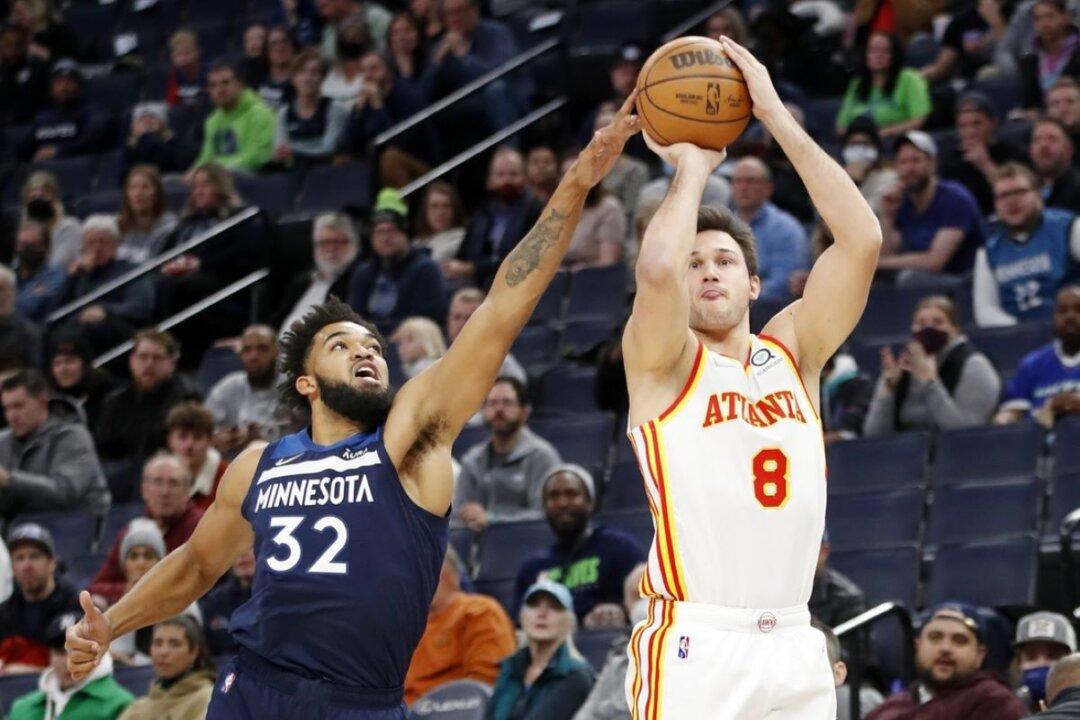 NBA Roundup: Hawks Set Team 3-Point Record in Sinking Wolves