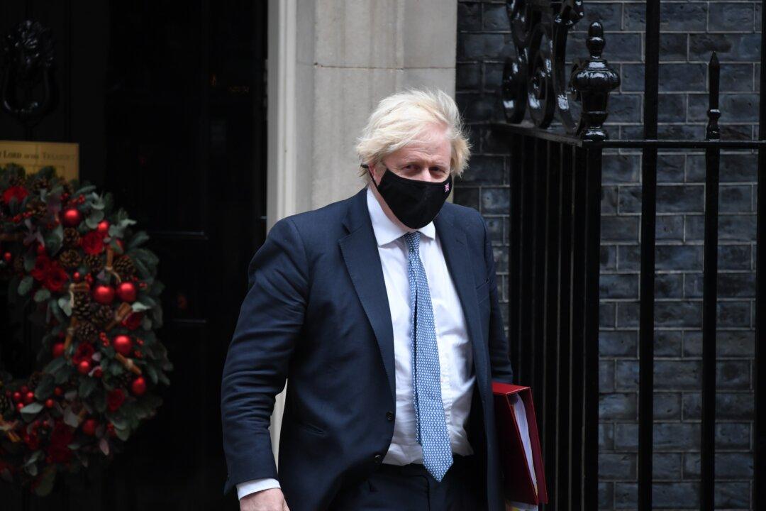 COVID Inquiry Should Get Boris Johnson’s Unredacted Messages, High Court Rules