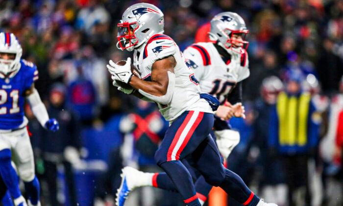 Patriots Edge Out the Bills in Extreme Winter Winds 14–10
