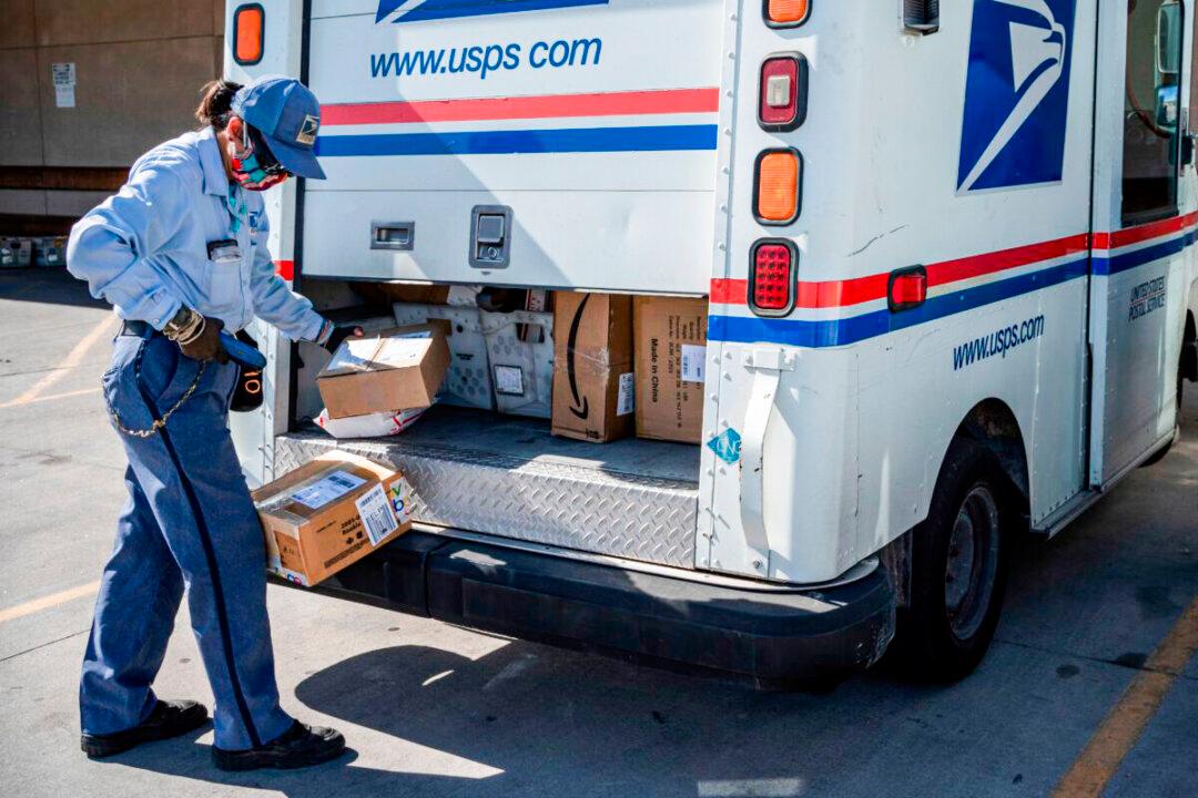 USPS Expects to Ship 12 Billion Items This Holiday Season