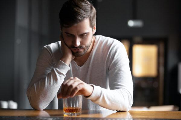 As soon as stress starts to rise, compulsive behaviour is replicated in order to eliminate unbearable emotions. (fizkes/Shutterstock)