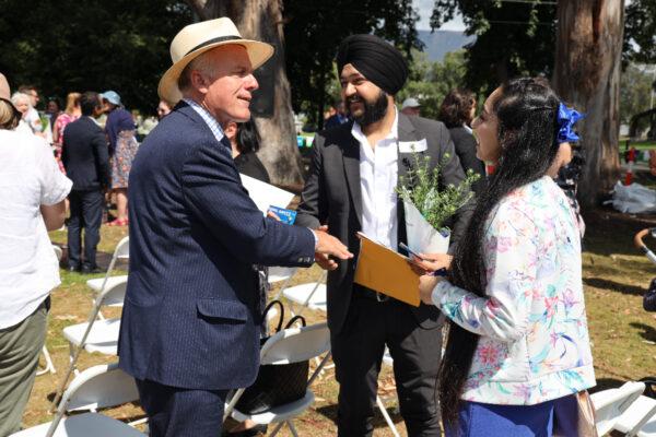 Senator Eric Abetz welcomes Australia’s newest citizens on Australia Day on Jan. 26, 2021. (Courtesy of Senator Eric Abetz)
