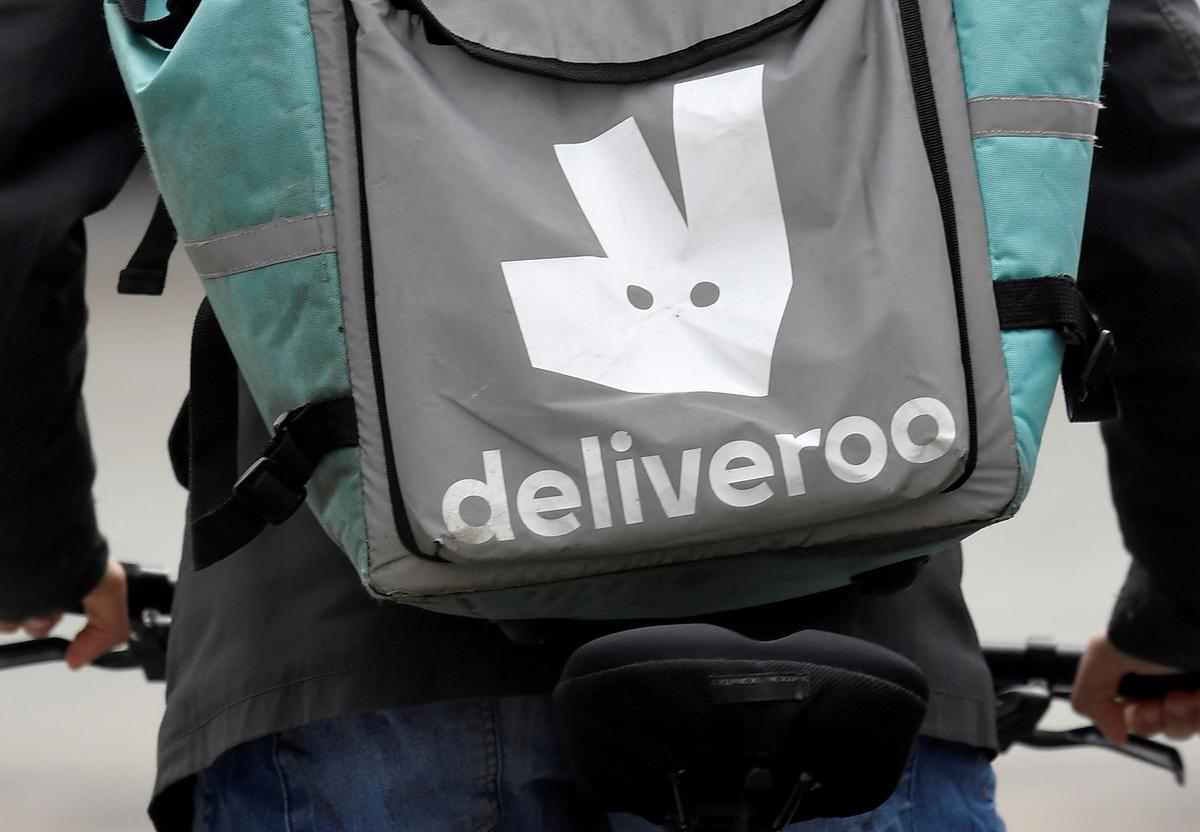 EU Lays out Plan Giving Rights to Uber, Deliveroo Drivers
