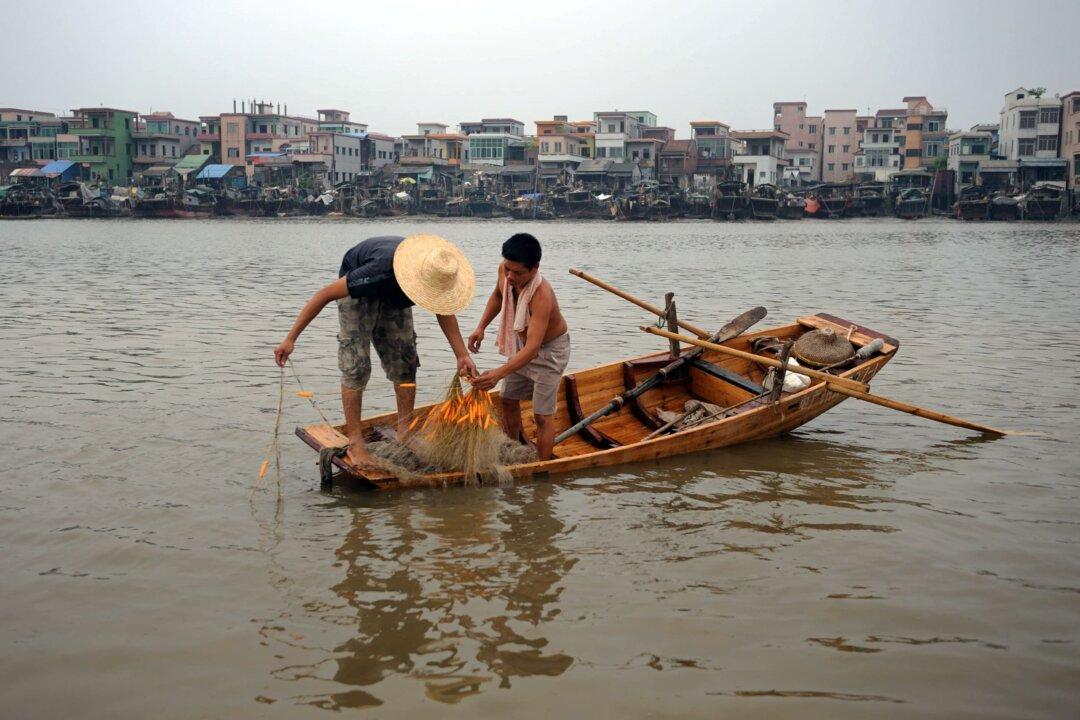 China’s Southern Megacities Warn of Water Shortages During East River Drought