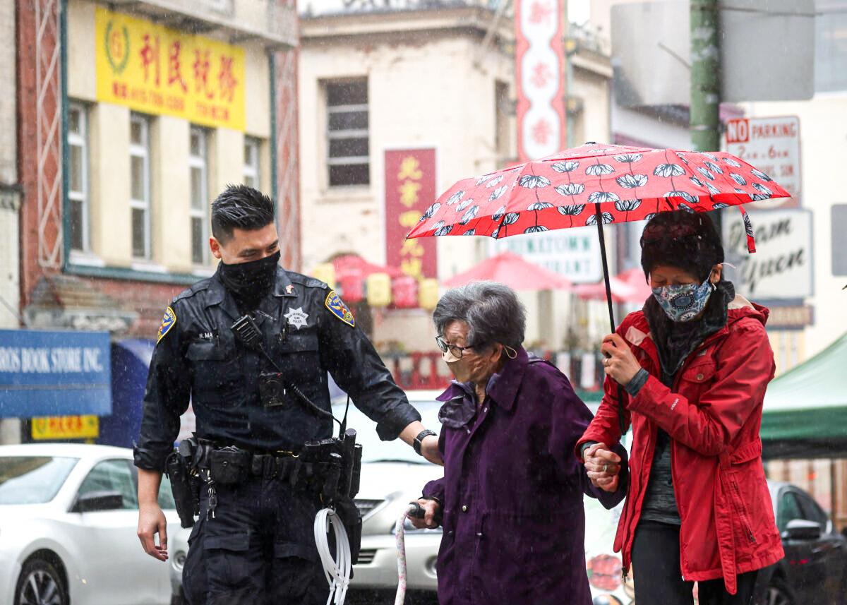 San Francisco Restaurant Apologizes After Refusing Service to Police Officers