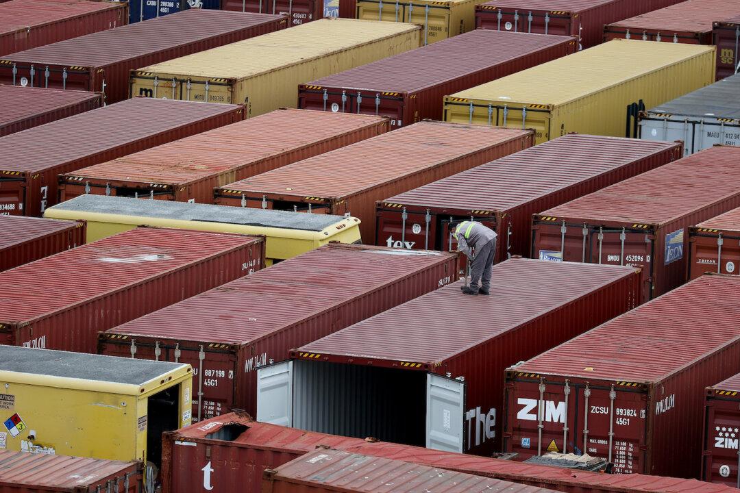 Two US Companies Agree to Pay $900,000 Over Chinese-Made Shipping Containers Provided to DoD