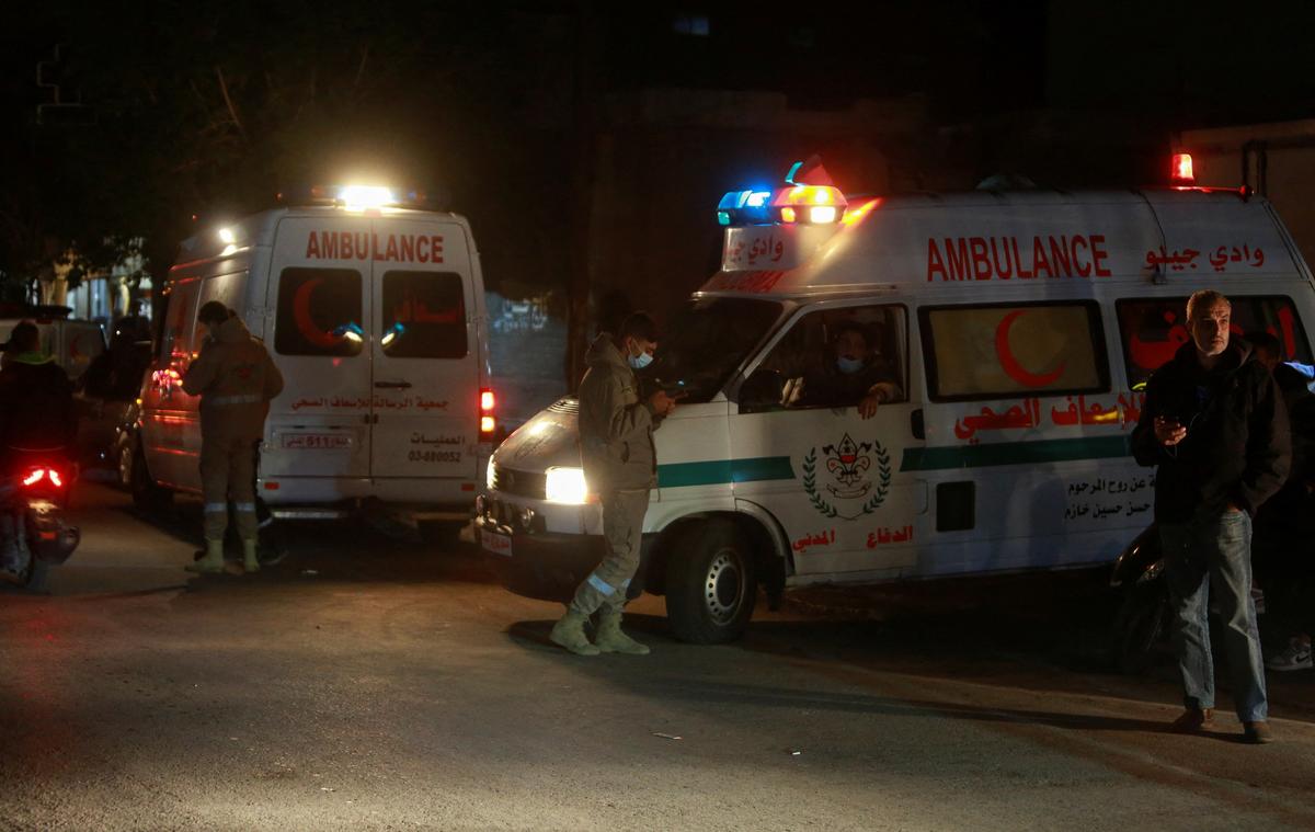 Blast in Palestinian Camp in South Lebanon Injures About a Dozen