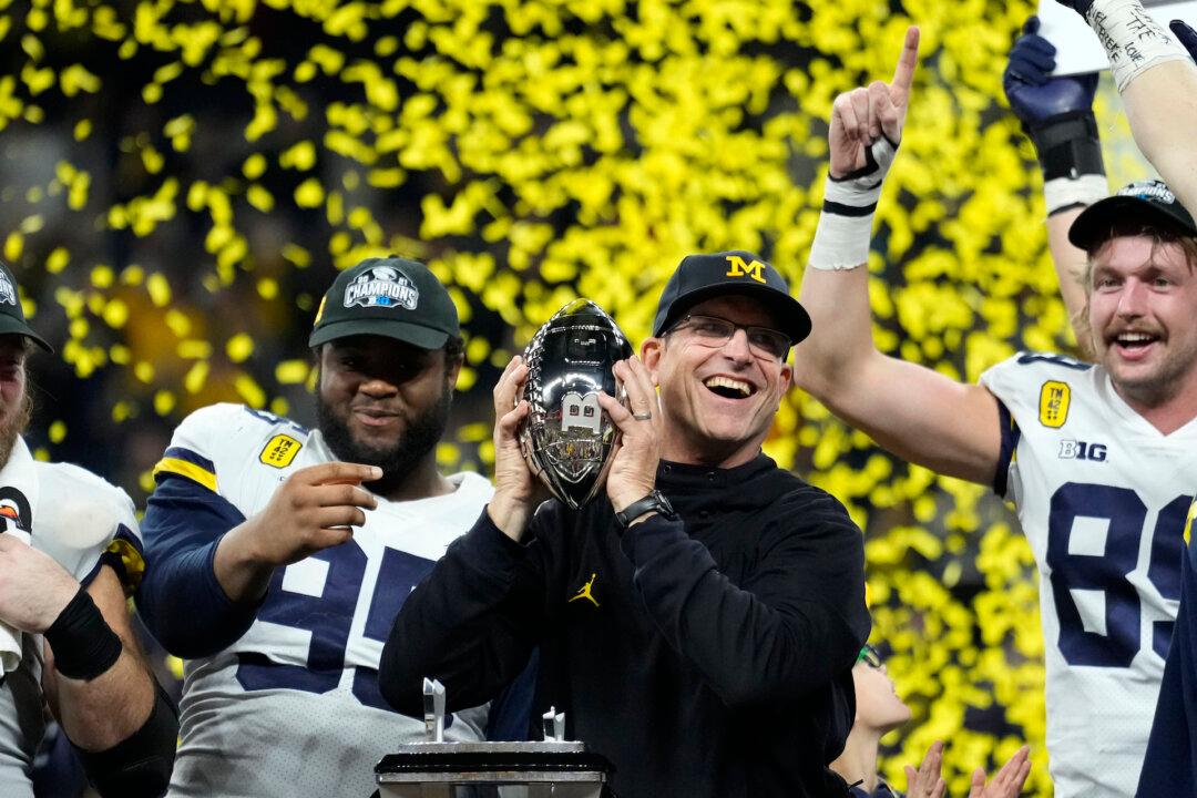Michigan’s Jim Harbaugh Is AP Coach of the Year, Fickell 2nd