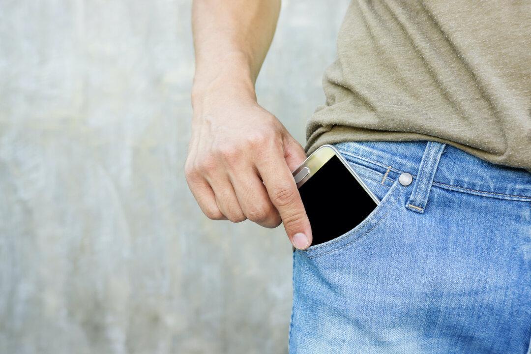 Does Cellphone Radiation Affect Fertility?