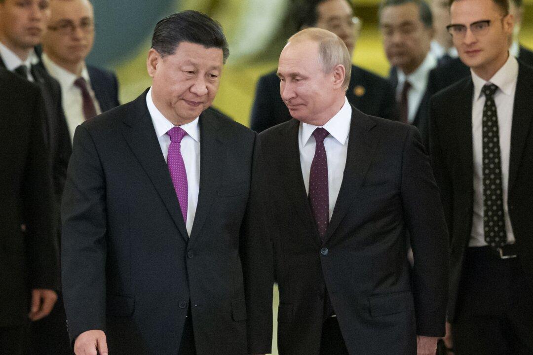 Russia’s Attack on Ukraine May Embolden China to Seize Taiwan: Analysts
