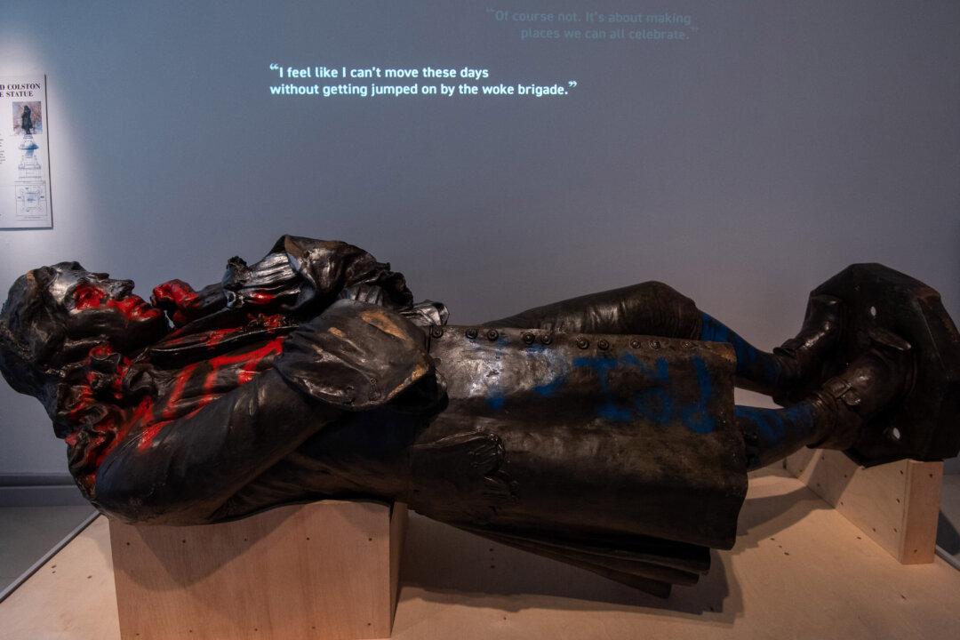 Toppled Edward Colston Statue May Be Permanently on Display in Bristol Museum