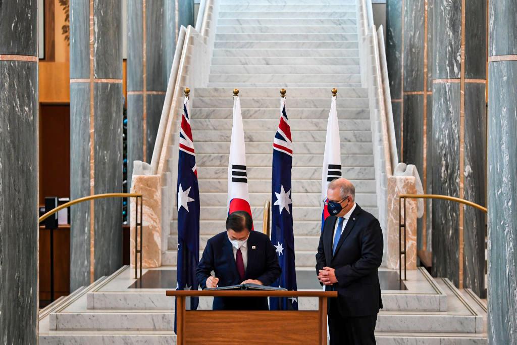 Australia Signs Historic, Billion-Dollar Defence Contract With South Korea Amid Increasing Regional Tensions