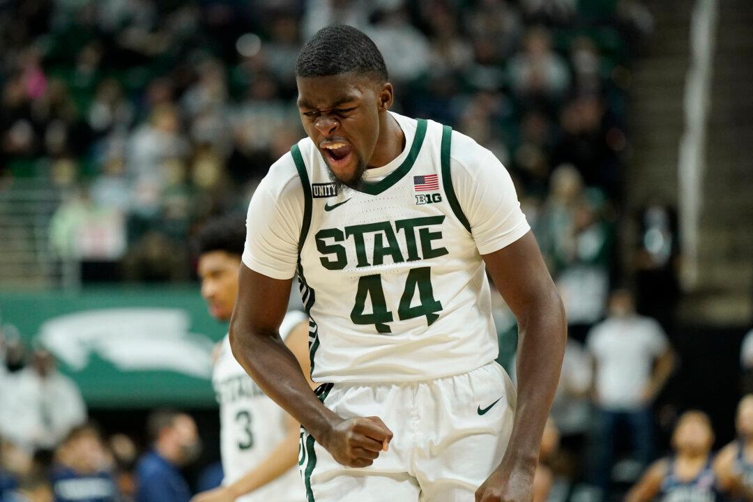 No. 19 Michigan State Beats Penn State 80-64