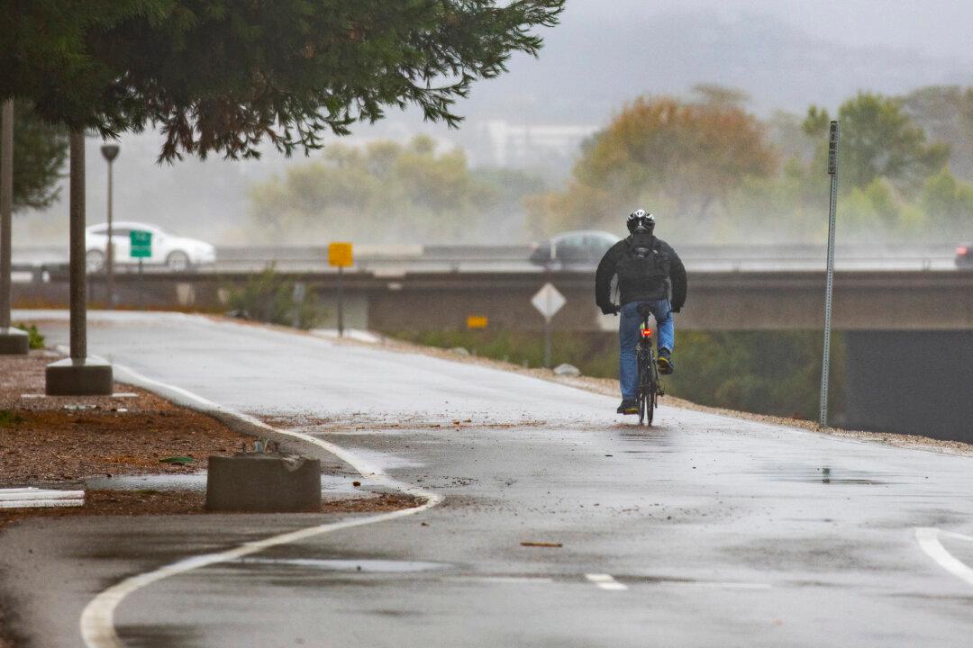 Storm System Moves Into Southern California, Flooding Some Streets