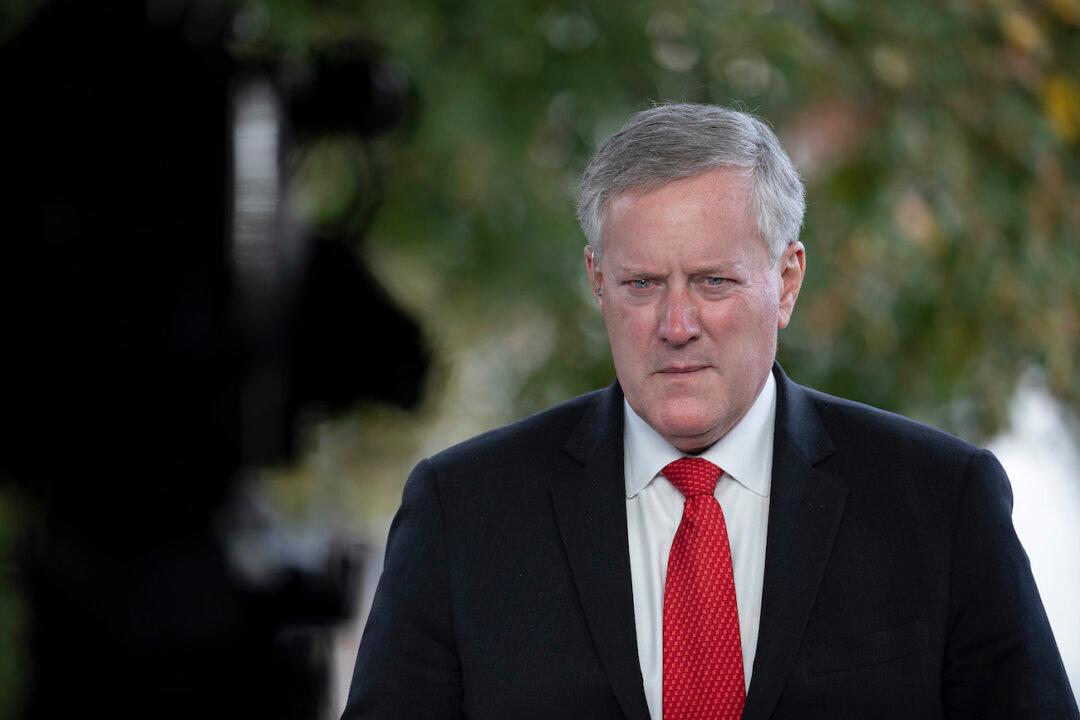 Federal Court in Mark Meadows Case Orders Extra Briefing From Attorneys